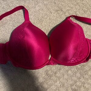 Ambrielle Magenta 36ddd new